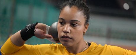 Hallen-WM: Yemisi Ogunleye mit 19,46m auf Rang 5