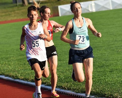 59. Stammheimer Läuferabend: 42 Starter trotzen der großen Hitze Chris-tian Dihlmann siegt über 3.000 Meter  