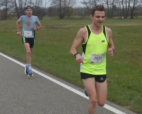 49. Bienwaldmarathon Kandel - Pascal Nothacker erzielt Spitzenergebnis - Holger Gravius gewinnt die M55 – Ostelsheimer Team auf Platz 7