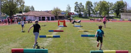 Schulprojekt „Grundschule trifft Kinderleichtathletik“ begeistert landesweit über 11.000 Kinder