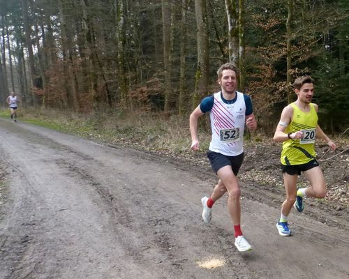 46. Werner-Diefenbach-Gedächtnislauf: Pascal Nothackers Hattrick Marina Spiller Überraschungssiegerin – 4000 Zieleinläufe in 46 Jahren